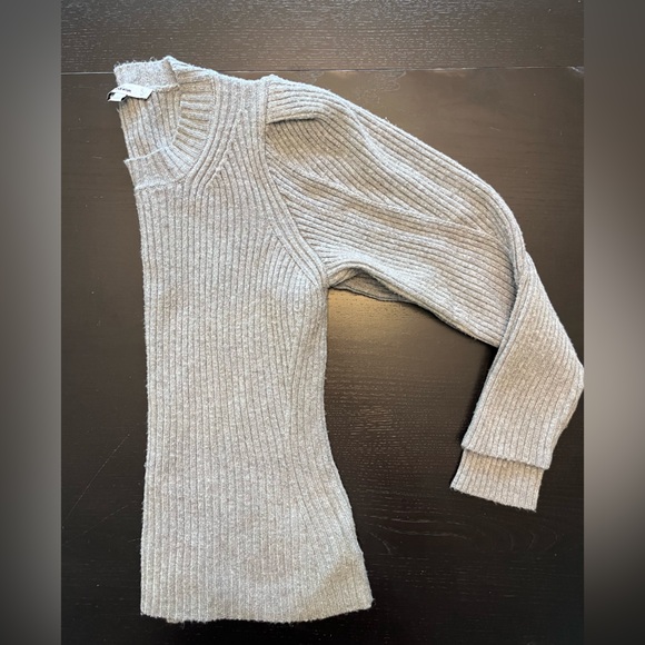 Sam Edelman Sweater - Large - Picture 8 of 9